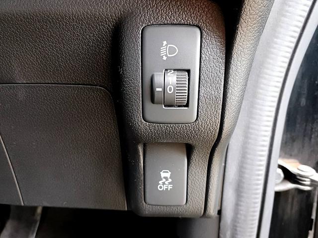 N-BOX G SSパッケージ 社外ナビ フルセグ DVD BT Bカメラ 両側電動スライドドア スマートキー Pガラス ウィンカーミラー バイザー 電格ミラー ステリモ Pスタート リアワイパー シートリフター 横滑り防止機能(27枚目)