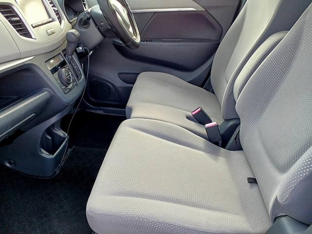 ワゴンＲ ＦＺ　後期　ＲＢＳ　ナビ　フルセグ　ＤＶＤ　Ｐスタート　スマートキー　スペアキー　ＥＴＣ　Ａライト　Ａストップ　シートヒーター　ベンチシート　アームレスト　Ｐガラス　マット　バイザー　ウィンカーミラー（13枚目）