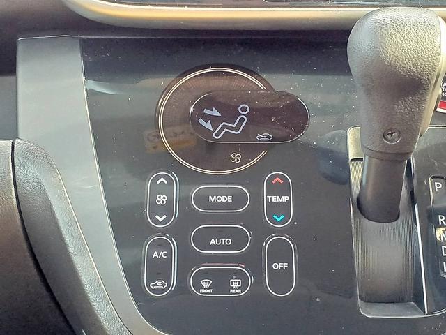 デイズルークス ハイウェイスター　Ｘ　アラビュー　電スラ　ＨＩＤライト　Ｐスタート　フォグ　スマートキー　スペアキー　電格ミラー　シートリフター　ベンチシート　リアシーリングファン　ウィンカーミラー　シートバックテーブル　ロールシェード（19枚目）