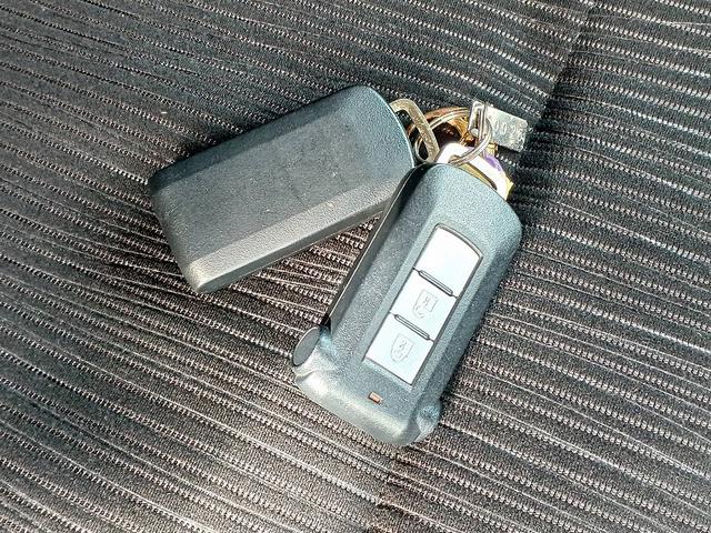 デイズルークス ハイウェイスター　Ｘ　アラビュー　電スラ　ＨＩＤライト　Ｐスタート　フォグ　スマートキー　スペアキー　電格ミラー　シートリフター　ベンチシート　リアシーリングファン　ウィンカーミラー　シートバックテーブル　ロールシェード（23枚目）