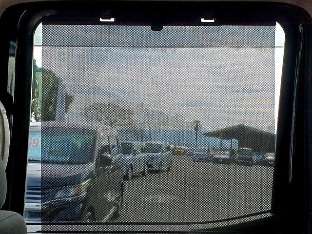 デイズルークス ハイウェイスター　Ｘ　アラビュー　電スラ　ＨＩＤライト　Ｐスタート　フォグ　スマートキー　スペアキー　電格ミラー　シートリフター　ベンチシート　リアシーリングファン　ウィンカーミラー　シートバックテーブル　ロールシェード（27枚目）