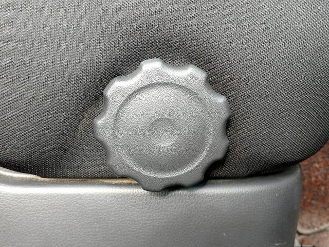 デイズルークス ハイウェイスター　Ｘ　アラビュー　電スラ　ＨＩＤライト　Ｐスタート　フォグ　スマートキー　スペアキー　電格ミラー　シートリフター　ベンチシート　リアシーリングファン　ウィンカーミラー　シートバックテーブル　ロールシェード（31枚目）