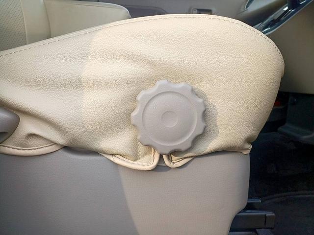 ｅＫスペース Ｇ　ｅ－アシスト　ｅアシスト　ナビ　フルセグ　ＤＶＤ　ＢＴ　ＥＴＣ　電動スライドドア　電格ミラー　スマートキー　Ａストップ　Ｐスタート　Ｐガラス　マット　バイザー　ロールサンシェード　ベンチシート　アームレスト（31枚目）