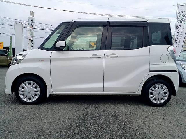 デイズルークス Ｘ　後期　エマブレ　アラビュー　電スラ　電格ミラー　スマートキー　Ｐスタート　ＥＴＣ　Ａストップ　Ｐガラス　マット　バイザー　横滑り防止　ヘッドライトレベライザー　リアシーリングファン　ロールサンシェード（6枚目）