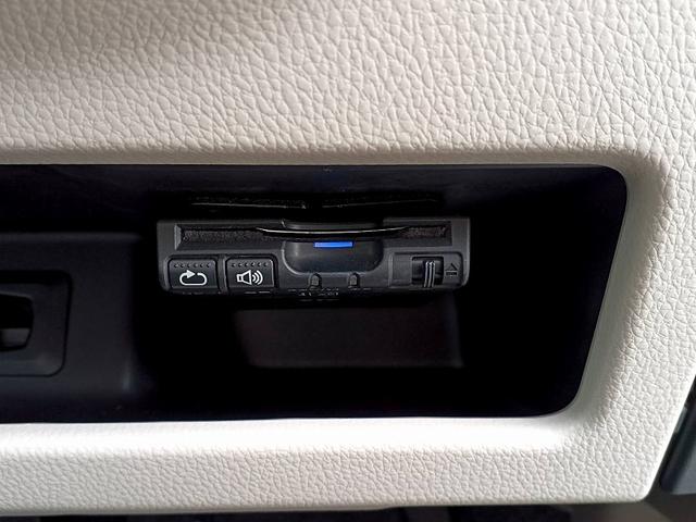 デイズルークス Ｘ　後期　エマブレ　アラビュー　電スラ　電格ミラー　スマートキー　Ｐスタート　ＥＴＣ　Ａストップ　Ｐガラス　マット　バイザー　横滑り防止　ヘッドライトレベライザー　リアシーリングファン　ロールサンシェード（24枚目）