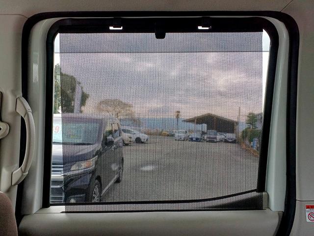 デイズルークス Ｘ　後期　エマブレ　アラビュー　電スラ　電格ミラー　スマートキー　Ｐスタート　ＥＴＣ　Ａストップ　Ｐガラス　マット　バイザー　横滑り防止　ヘッドライトレベライザー　リアシーリングファン　ロールサンシェード（27枚目）