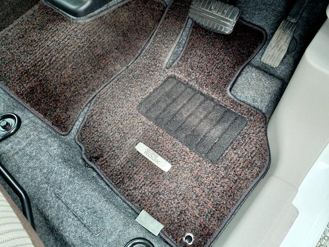 デイズルークス Ｘ　後期　エマブレ　アラビュー　電スラ　電格ミラー　スマートキー　Ｐスタート　ＥＴＣ　Ａストップ　Ｐガラス　マット　バイザー　横滑り防止　ヘッドライトレベライザー　リアシーリングファン　ロールサンシェード（34枚目）