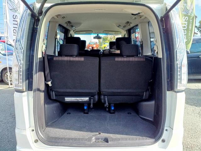 セレナ ハイウェイスター　Ｓ－ハイブリッド　後期　ナビ　地デジ　ＤＶＤ　ＢＴ　Ｂカメラ　電動スライドドア　スマートキー　Ｐスタート　クルコン　電格ミラー　Ｐガラス　ＥＴＣ　フォグ　ウィンカーミラー　車線逸脱警報★ヘッドライトレベライザー（16枚目）