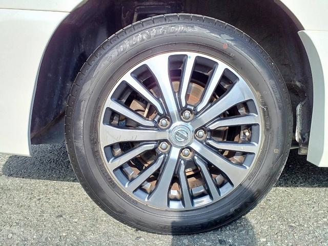 セレナ ハイウェイスター　Ｓ－ハイブリッド　後期　ナビ　地デジ　ＤＶＤ　ＢＴ　Ｂカメラ　電動スライドドア　スマートキー　Ｐスタート　クルコン　電格ミラー　Ｐガラス　ＥＴＣ　フォグ　ウィンカーミラー　車線逸脱警報★ヘッドライトレベライザー（48枚目）