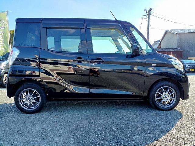 デイズルークス S 後期 CD キーレス 社外アルミ 電格ミラー Aストップ ヘッドライトレベライザー 横滑り防止 マット バイザー Pガラス リアワイパー チルトステアリング シートリフター ISOFIX ベンチシート(7枚目)