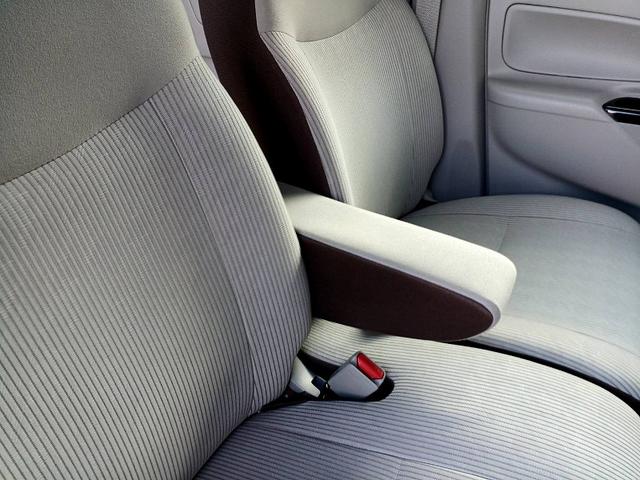 デイズルークス S 後期 CD キーレス 社外アルミ 電格ミラー Aストップ ヘッドライトレベライザー 横滑り防止 マット バイザー Pガラス リアワイパー チルトステアリング シートリフター ISOFIX ベンチシート(31枚目)