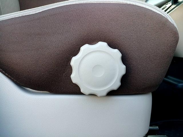 デイズルークス S 後期 CD キーレス 社外アルミ 電格ミラー Aストップ ヘッドライトレベライザー 横滑り防止 マット バイザー Pガラス リアワイパー チルトステアリング シートリフター ISOFIX ベンチシート(32枚目)