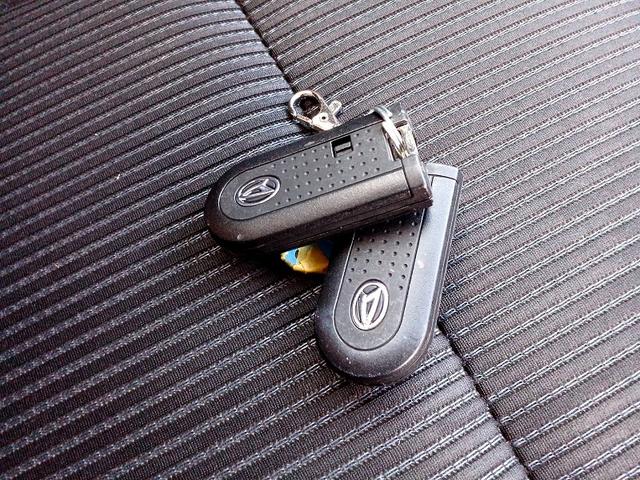 ムーヴ カスタム Xリミテッド SAIII 後期 HDDナビ フルセグ BT DVD Bカメラ LEDライト Pスタート フォグ ウィンカーミラー ETC シートヒーター スマートキー スペアキー Aストップ Aライト Aハイビーム Pガラス(27枚目)