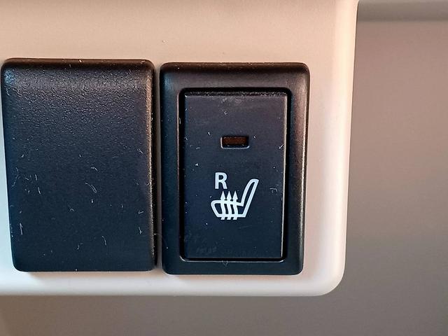 アルトラパン Ｘ　ＲＢＳ　８型ナビ　フルセグ　ＢＴ　ＤＶＤ　Ｂカメラ　ＥＴＣ　電格ミラー　スマートキー　スペアキー　Ｐスタート　Ａストップ　ＨＩＤライト　Ｐガラス　Ａライト　シートヒーター　シートリフター　アームレスト（22枚目）