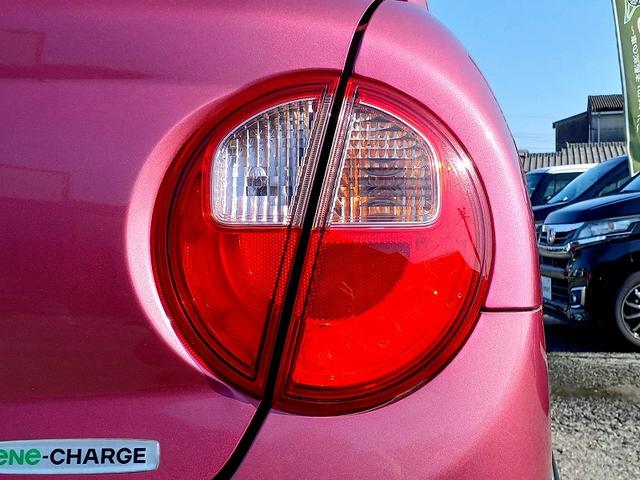 アルトラパン Ｘ　ＲＢＳ　８型ナビ　フルセグ　ＢＴ　ＤＶＤ　Ｂカメラ　ＥＴＣ　電格ミラー　スマートキー　スペアキー　Ｐスタート　Ａストップ　ＨＩＤライト　Ｐガラス　Ａライト　シートヒーター　シートリフター　アームレスト（43枚目）