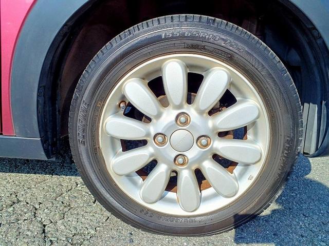 アルトラパン Ｘ　ＲＢＳ　８型ナビ　フルセグ　ＢＴ　ＤＶＤ　Ｂカメラ　ＥＴＣ　電格ミラー　スマートキー　スペアキー　Ｐスタート　Ａストップ　ＨＩＤライト　Ｐガラス　Ａライト　シートヒーター　シートリフター　アームレスト（44枚目）