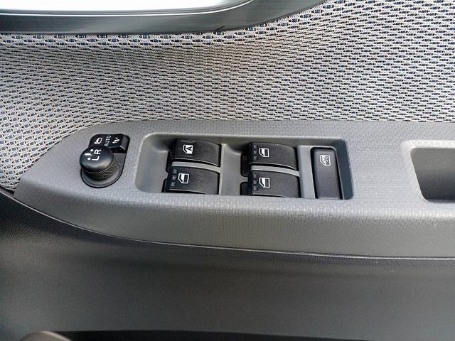 ムーヴ カスタム　ＲＳ　２トーン　ターボ　ナビ　地デジ　ＤＶＤ　Ｂカメラ　ＢＴ　ＬＥＤライト　フォグ　スマートキー　スペアキー　Ｐスタート　ステアリングスイッチ　エコアイドル　ウィンカーミラー　電格ミラー　Ａライト　ＥＴＣ（31枚目）