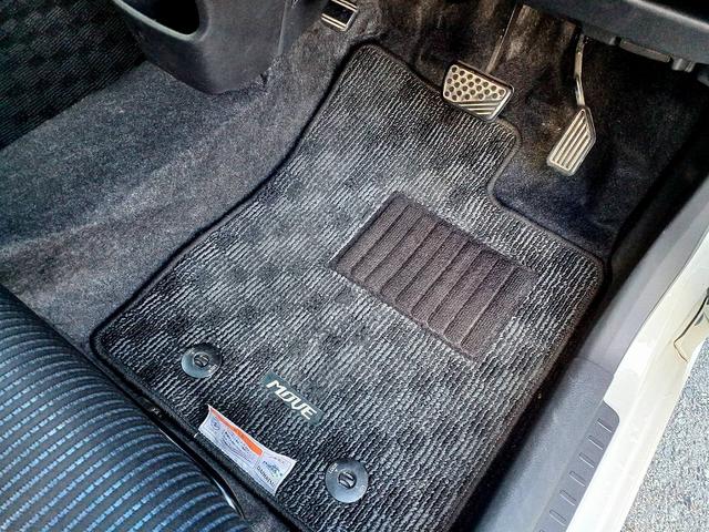 ムーヴ カスタム　ＲＳ　２トーン　ターボ　ナビ　地デジ　ＤＶＤ　Ｂカメラ　ＢＴ　ＬＥＤライト　フォグ　スマートキー　スペアキー　Ｐスタート　ステアリングスイッチ　エコアイドル　ウィンカーミラー　電格ミラー　Ａライト　ＥＴＣ（32枚目）