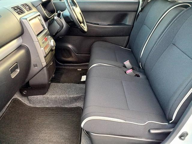 ピクシススペース カスタム　ＲＳ　ターボ　ナビ　フルセグ　ＤＶＤ　ＢＴ　Ｂカメラ　ＥＴＣ　フォグ　スマートキー　Ｐガラス　ウィンカーミラー　電格ミラー　シートリフター　ベンチシート　アームレスト　セキュリティ　マット　バイザー（13枚目）