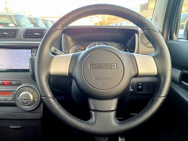 ピクシススペース カスタム　ＲＳ　ターボ　ナビ　フルセグ　ＤＶＤ　ＢＴ　Ｂカメラ　ＥＴＣ　フォグ　スマートキー　Ｐガラス　ウィンカーミラー　電格ミラー　シートリフター　ベンチシート　アームレスト　セキュリティ　マット　バイザー（17枚目）