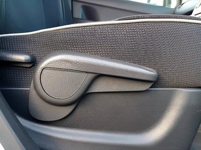 ピクシススペース カスタム　ＲＳ　ターボ　ナビ　フルセグ　ＤＶＤ　ＢＴ　Ｂカメラ　ＥＴＣ　フォグ　スマートキー　Ｐガラス　ウィンカーミラー　電格ミラー　シートリフター　ベンチシート　アームレスト　セキュリティ　マット　バイザー（31枚目）