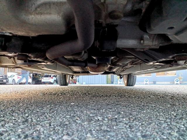 ピクシススペース カスタム　ＲＳ　ターボ　ナビ　フルセグ　ＤＶＤ　ＢＴ　Ｂカメラ　ＥＴＣ　フォグ　スマートキー　Ｐガラス　ウィンカーミラー　電格ミラー　シートリフター　ベンチシート　アームレスト　セキュリティ　マット　バイザー（50枚目）