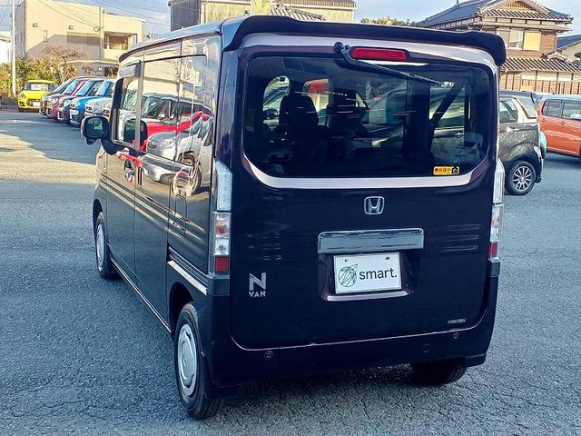 N-VAN+スタイル クール・ホンダセンシング ホンダセンシング ナビ 地デジ DVD BT Bカメラ スマートキー Pスタート スペアキー フォグ ETC ステアリングスイッチ クルコン ステリモ Pガラス マット バイザー リアワイパー 電格(10枚目)