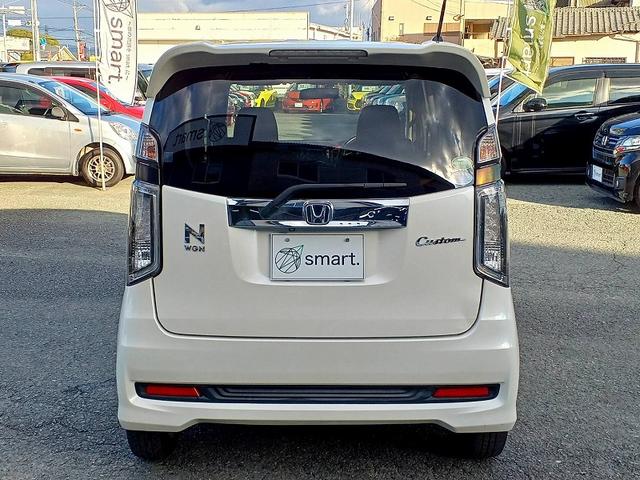 Ｎ－ＷＧＮカスタム Ｇ　ナビ　地デジ　ＤＶＤ　ＢＴ　Ｂカメラ　スマートキー　Ｐスタート　ＥＴＣ　ステアリングスイッチ　ＨＩＤライト　フォグ　Ａライト　セキュリティ　ウィンカーミラー　電格ミラー　Ｐガラス　横滑り防止　ＥＣＯＮ（9枚目）