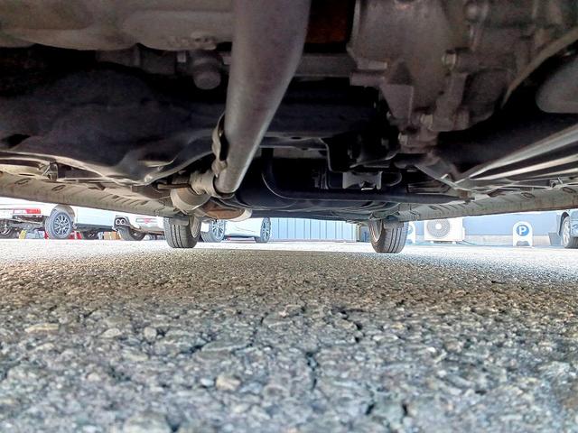 Ｎ－ＷＧＮカスタム Ｇ　ナビ　地デジ　ＤＶＤ　ＢＴ　Ｂカメラ　スマートキー　Ｐスタート　ＥＴＣ　ステアリングスイッチ　ＨＩＤライト　フォグ　Ａライト　セキュリティ　ウィンカーミラー　電格ミラー　Ｐガラス　横滑り防止　ＥＣＯＮ（50枚目）