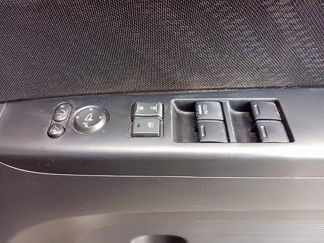 Ｎ－ＢＯＸカスタム Ｇ　ターボＳＳパッケージ　ＣＴＢＡ　８型ナビ　フルセグ　ＤＶＤ　ＢＴ　両電スラ　ターボ　クルコン　フォグ　ＨＩＤライト　Ｂカメラ　スマートキー　Ｐスタート　ベンチシート　アームレスト　Ｐガラス　Ｐシフト　Ａライト　ステリモ（26枚目）