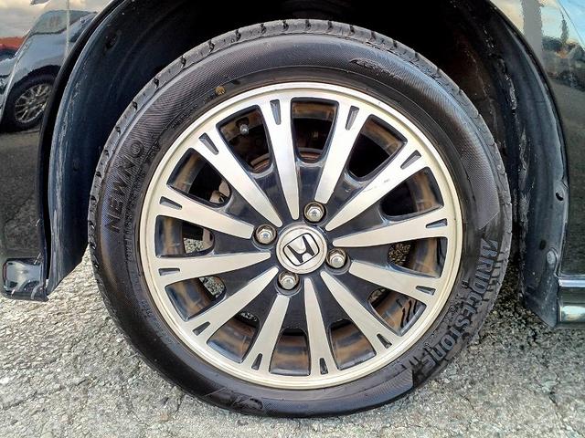 Ｎ－ＢＯＸカスタム Ｇ　ターボＳＳパッケージ　ＣＴＢＡ　８型ナビ　フルセグ　ＤＶＤ　ＢＴ　両電スラ　ターボ　クルコン　フォグ　ＨＩＤライト　Ｂカメラ　スマートキー　Ｐスタート　ベンチシート　アームレスト　Ｐガラス　Ｐシフト　Ａライト　ステリモ（45枚目）