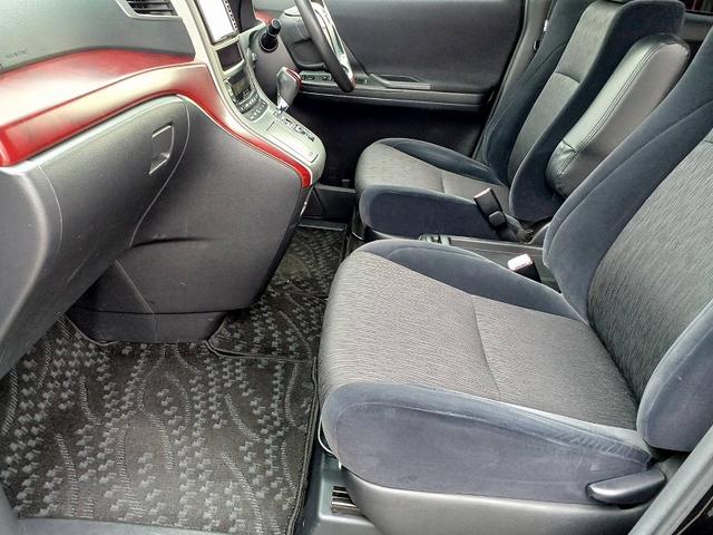 アルファード ２４０Ｓ　両側電動スライドドア　ナビ　地デジ　ＤＶＤ　ＢＴ　Ｂカメラ　ＥＴＣ　ＨＩＤライト　フォグ　社外アルミ　電格ミラー　スマートキー　Ｐスタート　Ａライト　ステリモ　横滑り防止　Ｐガラス　マット　バイザー（13枚目）