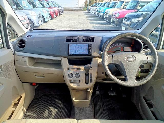 ムーヴ Ｌ　後期　純正ナビ　地デジ　エコアイドル　電格ミラー　キーレス　Ｐガラス　フロアマット　バイザー　リアワイパー　セキュリティ　ベンチシート　アームレスト　ＩＳＯＦＩＸ　ヘッドライトレベライザー　ＡＢＳ（11枚目）