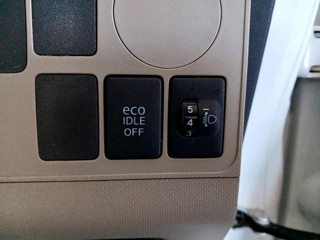 ムーヴ Ｌ　後期　純正ナビ　地デジ　エコアイドル　電格ミラー　キーレス　Ｐガラス　フロアマット　バイザー　リアワイパー　セキュリティ　ベンチシート　アームレスト　ＩＳＯＦＩＸ　ヘッドライトレベライザー　ＡＢＳ（21枚目）