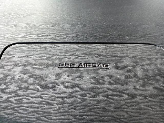 ムーヴ Ｌ　後期　純正ナビ　地デジ　エコアイドル　電格ミラー　キーレス　Ｐガラス　フロアマット　バイザー　リアワイパー　セキュリティ　ベンチシート　アームレスト　ＩＳＯＦＩＸ　ヘッドライトレベライザー　ＡＢＳ（24枚目）