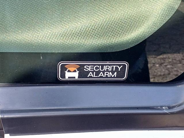 ムーヴ Ｌ　後期　純正ナビ　地デジ　エコアイドル　電格ミラー　キーレス　Ｐガラス　フロアマット　バイザー　リアワイパー　セキュリティ　ベンチシート　アームレスト　ＩＳＯＦＩＸ　ヘッドライトレベライザー　ＡＢＳ（31枚目）