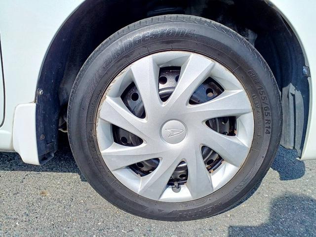 ムーヴ Ｌ　後期　純正ナビ　地デジ　エコアイドル　電格ミラー　キーレス　Ｐガラス　フロアマット　バイザー　リアワイパー　セキュリティ　ベンチシート　アームレスト　ＩＳＯＦＩＸ　ヘッドライトレベライザー　ＡＢＳ（44枚目）