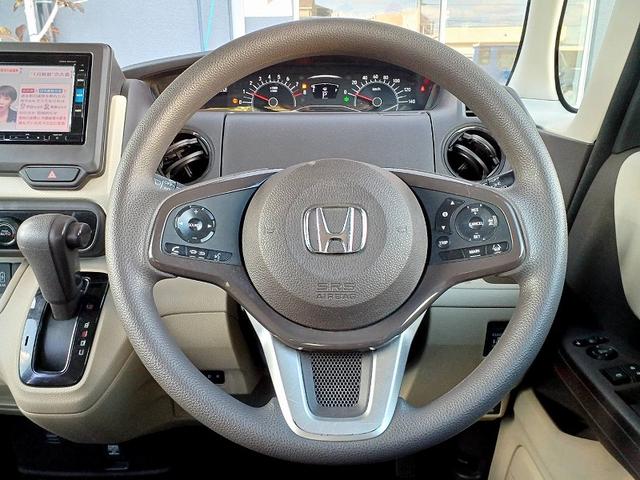 N-BOX G・Lホンダセンシング ホンダセンシング 純正ナビ フルセグ DVD BT 電動スライドドア Bカメラ ETC LEDライト スマートキー Pスタート 車線逸脱警報 横滑り防止機能 Aライト ステリモ クルコン Pガラス(17枚目)