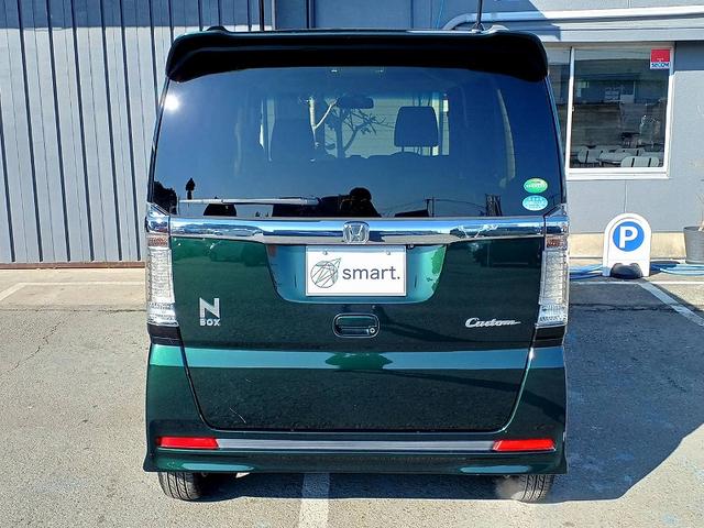 Ｎ－ＢＯＸカスタム Ｇ・Ｌパッケージ　後期　ナビ　地デジ　ＤＶＤ　ＢＴ　Ｂカメラ　電スラ　ＥＴＣ　ＨＩＤライト　フォグ　ウィンカーミラー　電格ミラー　シートリフター　スマートキー　Ｐスタート　ステリモ　Ａライト　Ａストップ　Ｐガラス（7枚目）