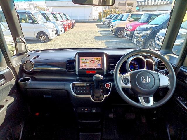 Ｎ－ＢＯＸカスタム Ｇ・Ｌパッケージ　後期　ナビ　地デジ　ＤＶＤ　ＢＴ　Ｂカメラ　電スラ　ＥＴＣ　ＨＩＤライト　フォグ　ウィンカーミラー　電格ミラー　シートリフター　スマートキー　Ｐスタート　ステリモ　Ａライト　Ａストップ　Ｐガラス（9枚目）