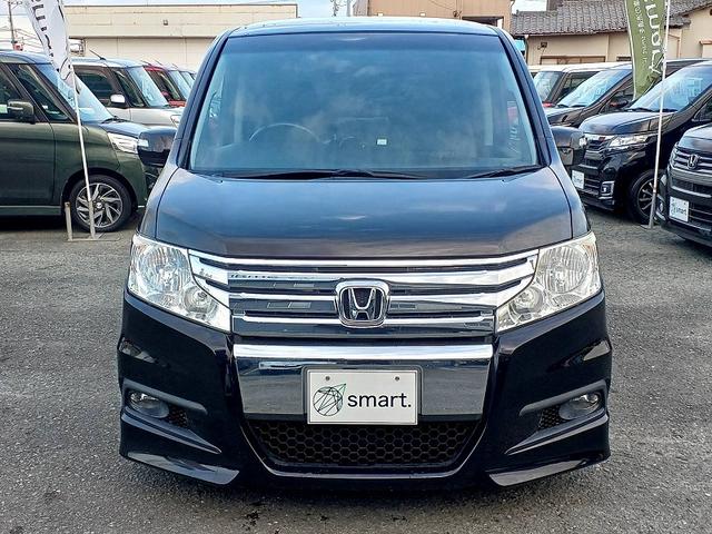 ステップワゴンスパーダ Ｚ　ナビ　フルセグ　ＤＶＤ　ＢＴ　Ｂカメラ　両電ドア　フリップダウン　ＨＩＤライト　フォグ　ローダウン　シートカバー　電格ミラー　シートリフター　ウィンカーミラー　ステリモ　スマートキー　ＥＴＣ（4枚目）