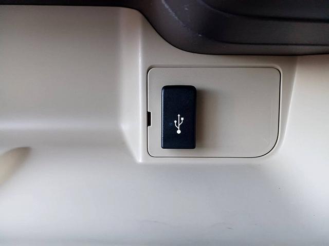 Ｎ－ＢＯＸ Ｇホンダセンシング　ホンダセンシング　ナビ　フルセグ　ＤＶＤ　ＢＴ　Ｂカメラ　ＥＴＣ　スマートキー　Ｐスタート　車線逸脱警報　横滑り防止機能　クルコン　Ａライト　ステリモ　電格ミラー　Ｐガラス　ウィンカーミラー（32枚目）