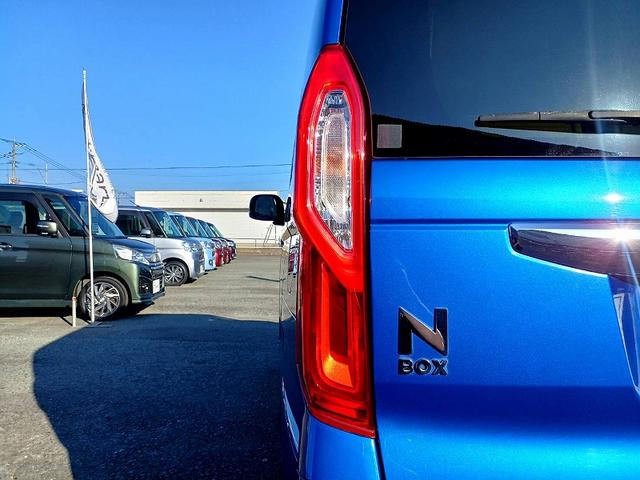 Ｎ－ＢＯＸ Ｇホンダセンシング　ホンダセンシング　ナビ　フルセグ　ＤＶＤ　ＢＴ　Ｂカメラ　ＥＴＣ　スマートキー　Ｐスタート　車線逸脱警報　横滑り防止機能　クルコン　Ａライト　ステリモ　電格ミラー　Ｐガラス　ウィンカーミラー（42枚目）