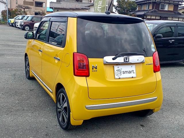 Ｎ－ＯＮＥ プレミアム・Ｌパッケージ　２トーン　ナビ　地デジ　ＤＶＤ　ＢＴ　Ｂカメラ　ＨＩＤ　ＥＴＣ　スマートキー　Ｐスタート　フォグ　マット　バイザー　リアワイパー　Ａライト　ステリモ　横滑り防止　Ｐガラス　ウィンカーミラー　電格ミラー（10枚目）