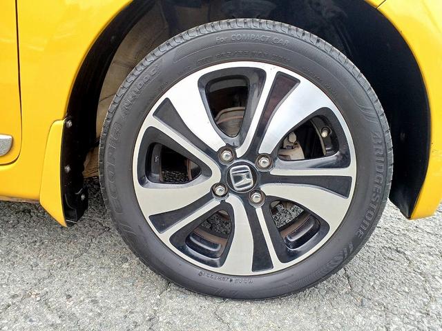 Ｎ－ＯＮＥ プレミアム・Ｌパッケージ　２トーン　ナビ　地デジ　ＤＶＤ　ＢＴ　Ｂカメラ　ＨＩＤ　ＥＴＣ　スマートキー　Ｐスタート　フォグ　マット　バイザー　リアワイパー　Ａライト　ステリモ　横滑り防止　Ｐガラス　ウィンカーミラー　電格ミラー（43枚目）