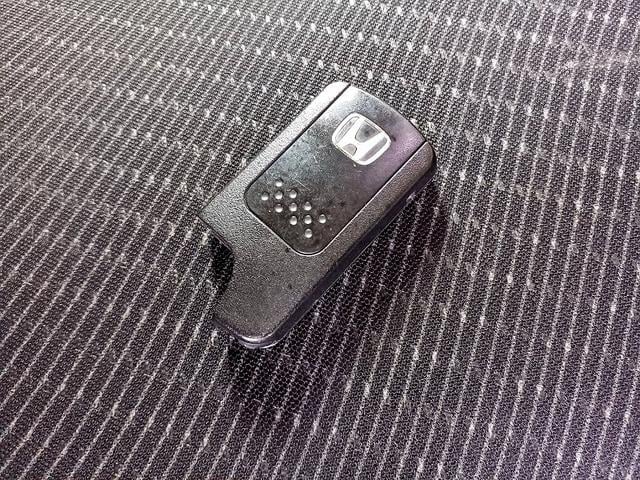 フリードハイブリッド ジャストセレクション　ナビ　フルセグ　ＤＶＤ　ＢＴ　Ｂカメラ　電動スライドドア　フリップダウン　スマートキー　クルコン　ステリモ　電格ミラー　Ｐガラス　シートリフター　横滑り防止機能　チルトステアリング　ウィンカーミラー（33枚目）