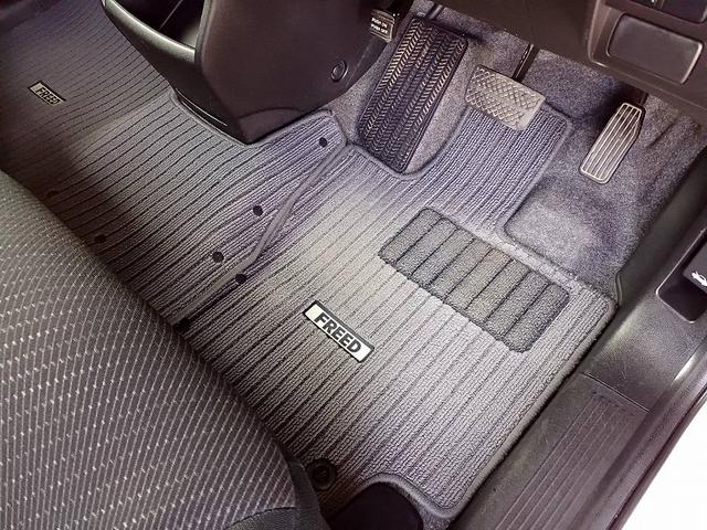フリードハイブリッド ジャストセレクション　ナビ　フルセグ　ＤＶＤ　ＢＴ　Ｂカメラ　電動スライドドア　フリップダウン　スマートキー　クルコン　ステリモ　電格ミラー　Ｐガラス　シートリフター　横滑り防止機能　チルトステアリング　ウィンカーミラー（35枚目）
