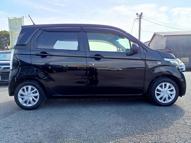 Ｎ－ＷＧＮ Ｇコンフォートパッケージ　ＣＴＢＡ　ナビ　地デジ　ＤＶＤ　ＢＴ　両席シートヒーター　ＥＴＣ　ＨＩＤライト　Ａライト　ＥＣＯＮ　横滑り防止機能　スマートキー　Ｐスタート　電格ミラー　Ｐガラス　ベンチシート　アームレスト　マット（7枚目）