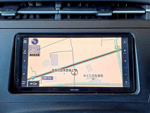 プリウス Ｓツーリングセレクション　ナビ　地デジ　Ｂカメラ　ＬＥＤライト　フォグ　スマートキー　Ｐスタート　スペアキー　ＥＴＣ　電格　Ａライト　ステリモ　チルトステアリング　マット　バイザー　シートリフター　ウィンカーミラー　アルミ（18枚目）