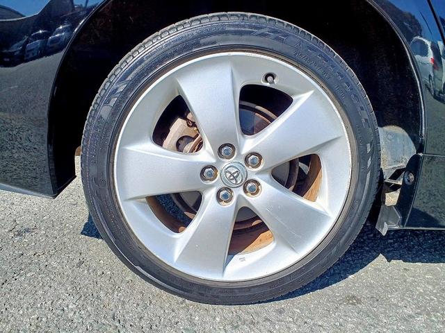 プリウス Ｓツーリングセレクション　ナビ　地デジ　Ｂカメラ　ＬＥＤライト　フォグ　スマートキー　Ｐスタート　スペアキー　ＥＴＣ　電格　Ａライト　ステリモ　チルトステアリング　マット　バイザー　シートリフター　ウィンカーミラー　アルミ（40枚目）